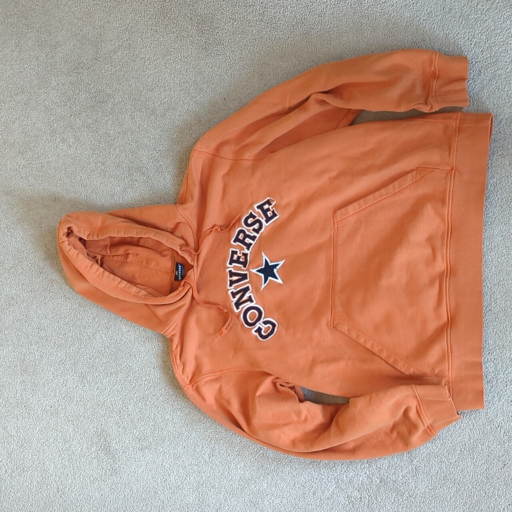 men's converse hoodie. size large.